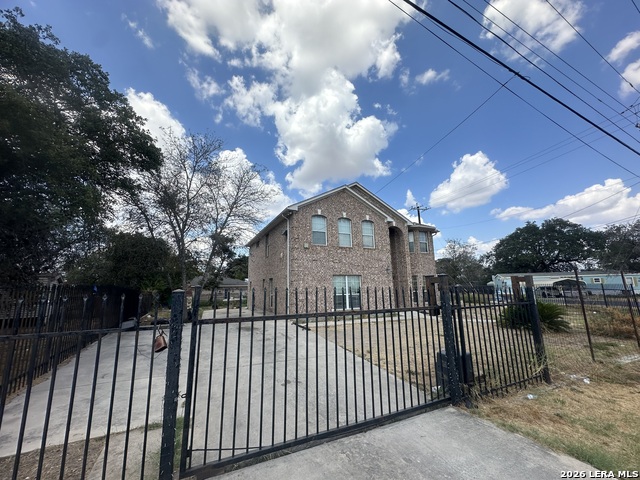 4131 Waterwood Pass Dr Property Photo 4
