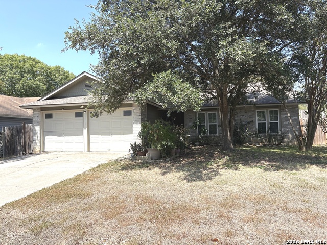 5803 Misty Gln Property Photo 1