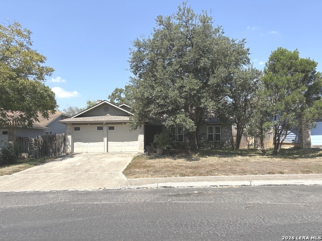 5803 Misty Gln Property Photo 2