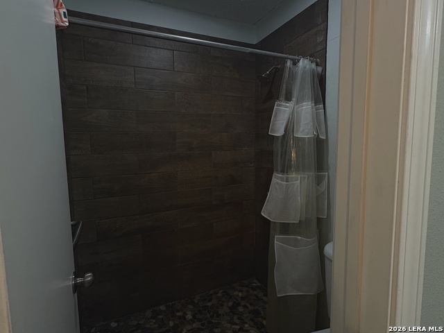 5803 Misty Gln Property Photo 22