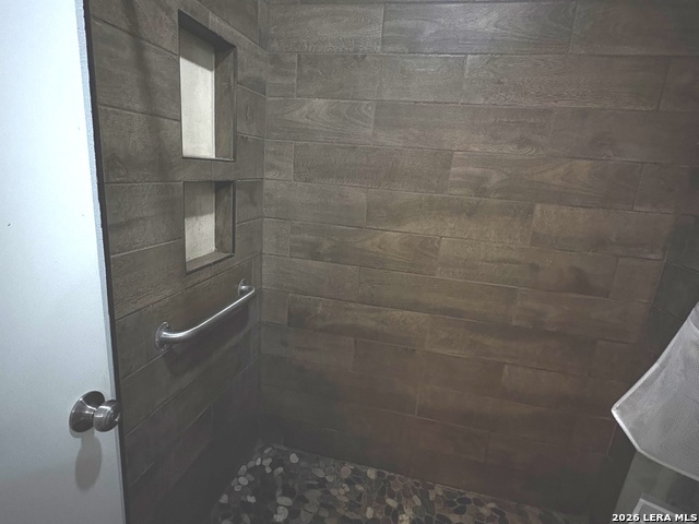 5803 Misty Gln Property Photo 23