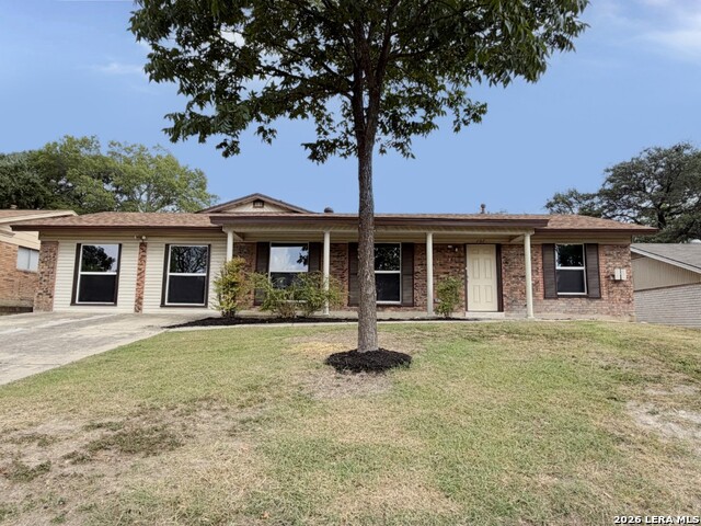 707 Booth Dr Property Photo 1