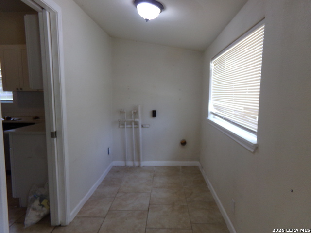 519 Rigsby Property Photo 7