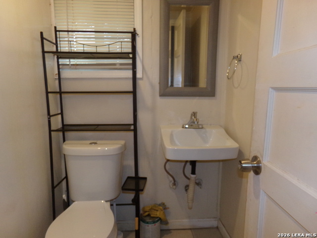 519 Rigsby Property Photo 4