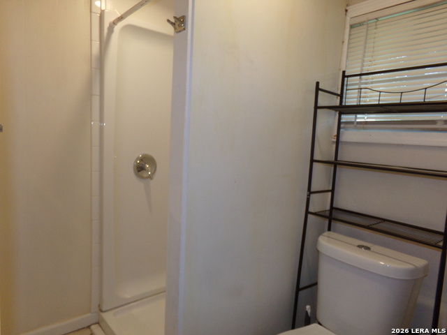 519 Rigsby Property Photo 5