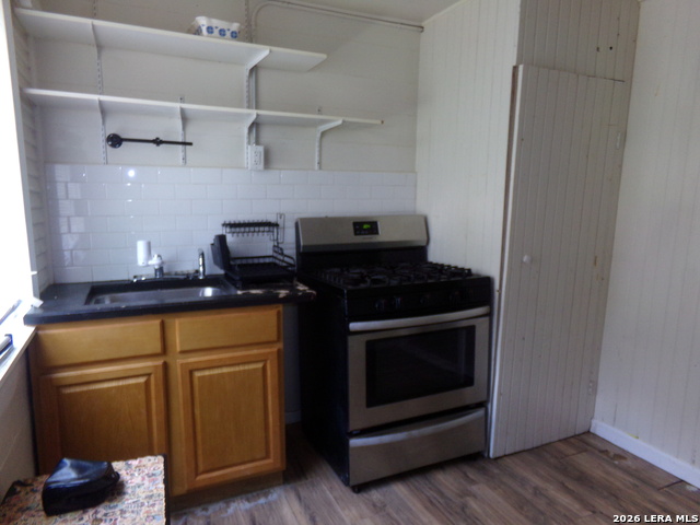 519 Rigsby Property Photo 7