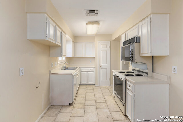 165 W Rampart Property Photo 5