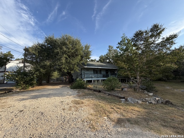 310 Riviera Dr Property Photo 1