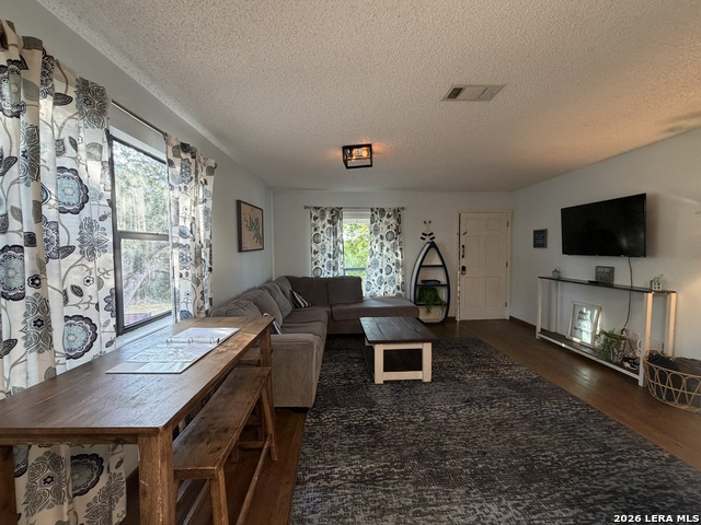 310 Riviera Dr Property Photo 12