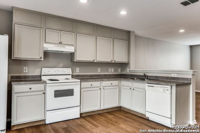 3743 Amber Leaf Property Photo 5