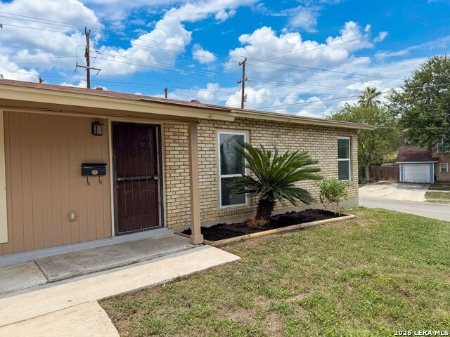 3947 Southport Drive Property Photo 1