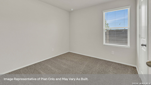 216 Kendall Lane Property Photo 8