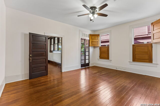 117 W Mistletoe Ave Property Photo 11