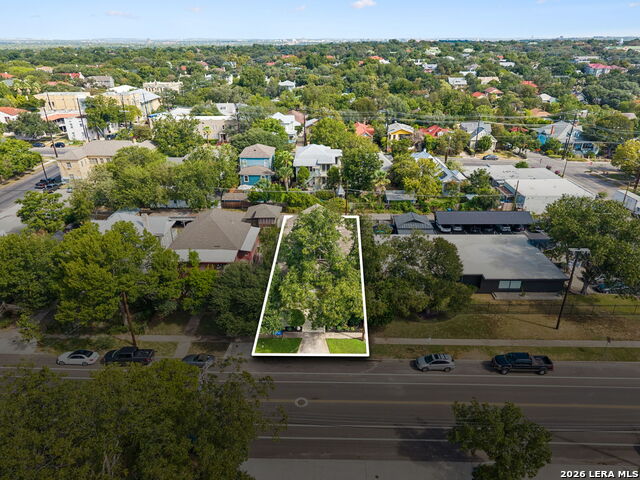 117 W Mistletoe Ave Property Photo 18