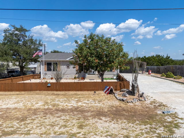 327 Pr 1509 Property Photo 1