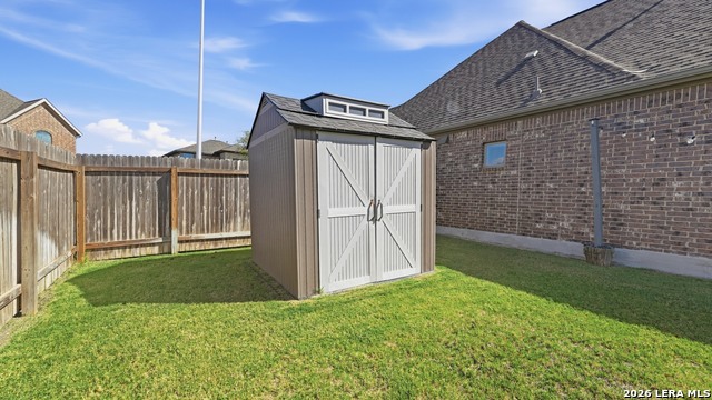 2037 Creekview Property Photo 29