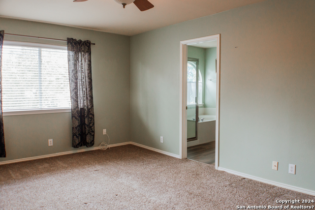 13707 Riverbank Pass Property Photo 12