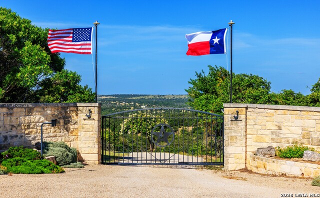 238 Scenic Vista Drive Property Photo 2