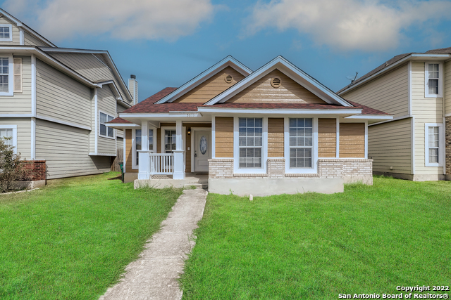5835 Midcrown Dr Property Photo 1