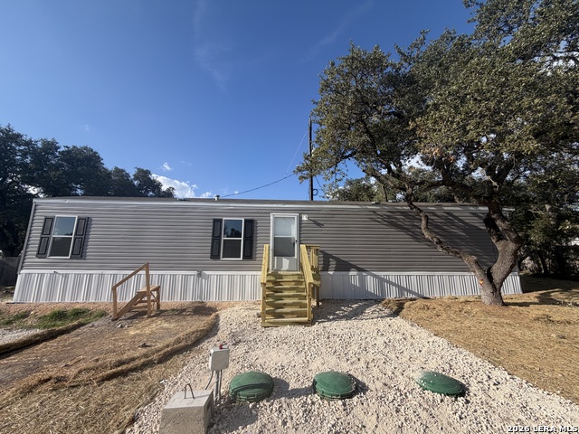 583 Lone Shadow Property Photo 1