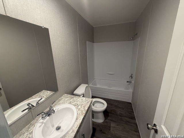 583 Lone Shadow Property Photo 8