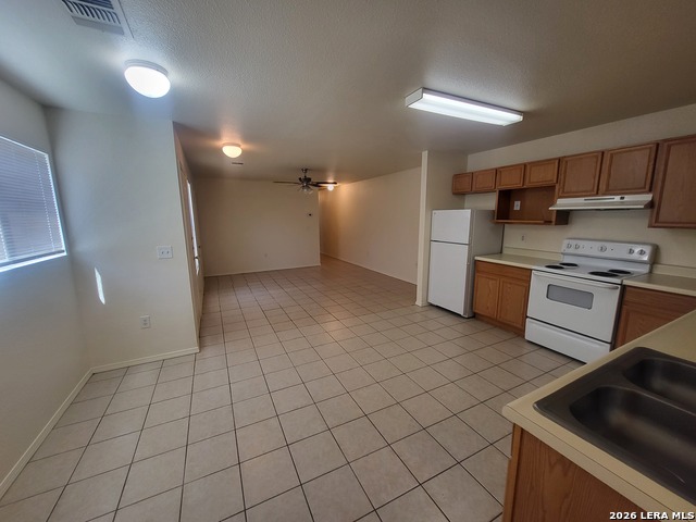 8019 Maverick Climb Property Photo 3