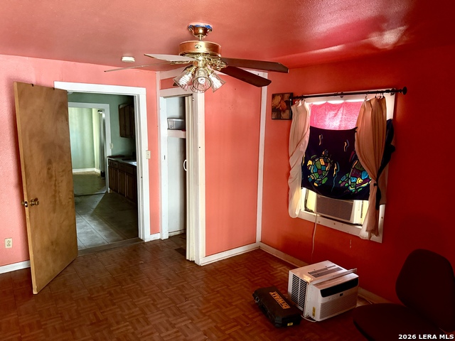 203 Huntington Property Photo 12