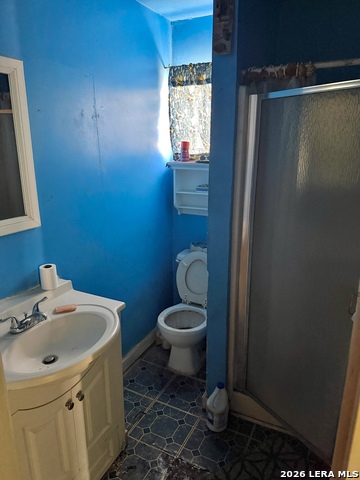 203 Huntington Property Photo 13