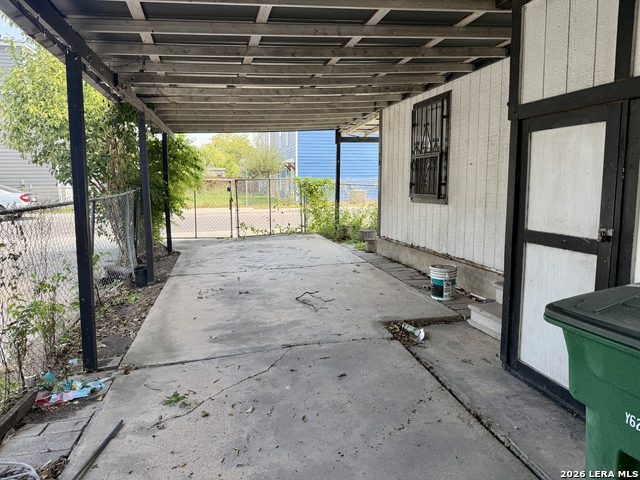 203 Huntington Property Photo 16