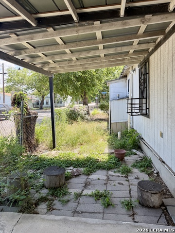 203 Huntington Property Photo 17