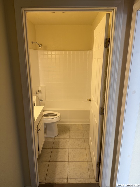855 E Sunshine Dr Property Photo 8