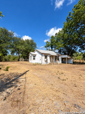 19391 Fm 471 S Property Photo 2