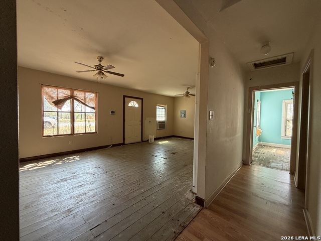 19391 Fm 471 S Property Photo 3
