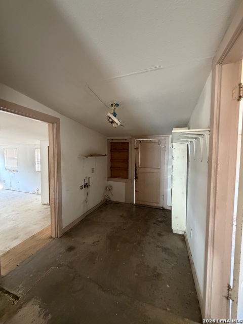 19391 Fm 471 S Property Photo 6