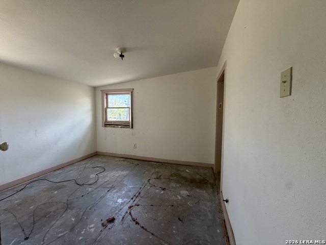 19391 Fm 471 S Property Photo 7