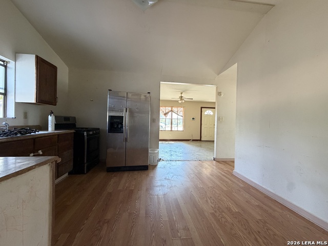 19391 Fm 471 S Property Photo 9
