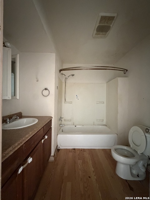 19391 Fm 471 S Property Photo 10