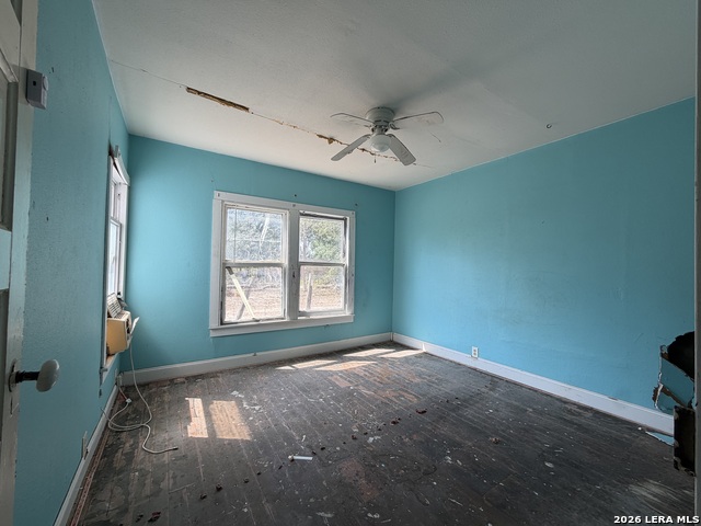19391 Fm 471 S Property Photo 11
