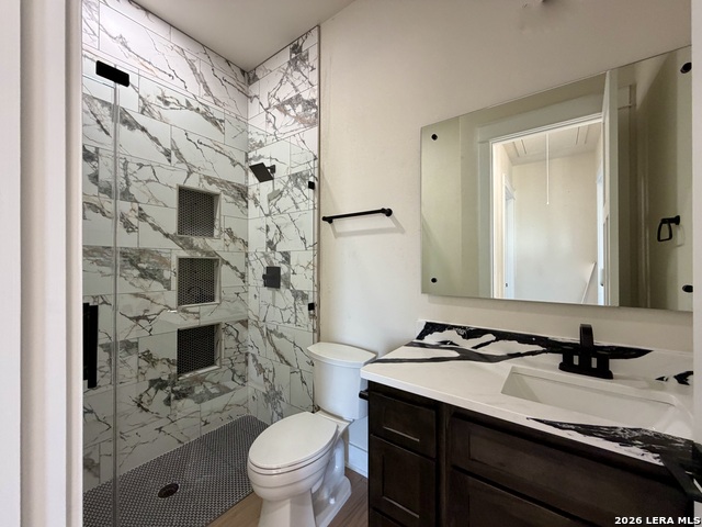 712 County Road 320 Property Photo 38