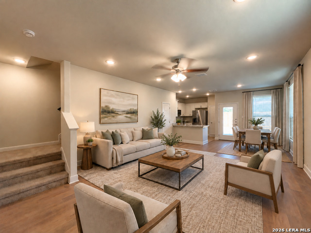 12345 Montgomery Forest Property Photo 2