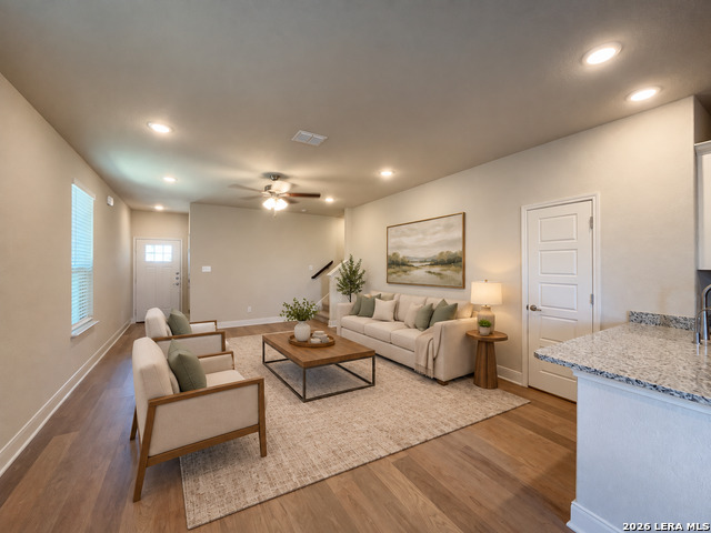 12345 Montgomery Forest Property Photo 4
