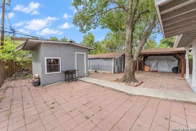 1634 Santa Monica St Property Photo 24