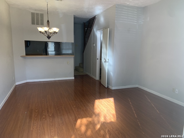 12269 Apricot Dr Property Photo 6