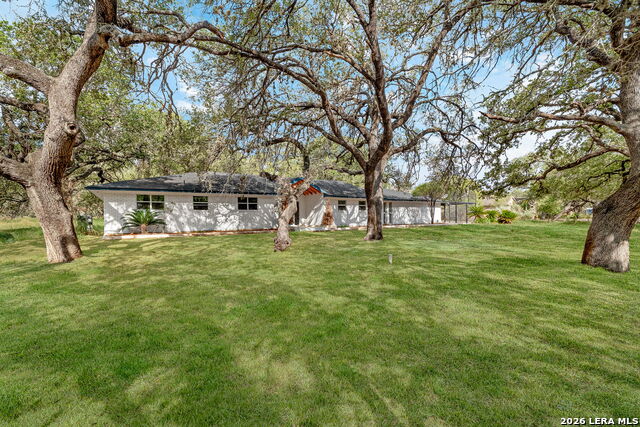 109 Live Oak Dr Property Photo 1