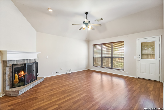 908 Rimrock Trl Property Photo 11