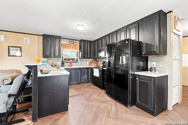 6901 Breezewood Property Photo 6