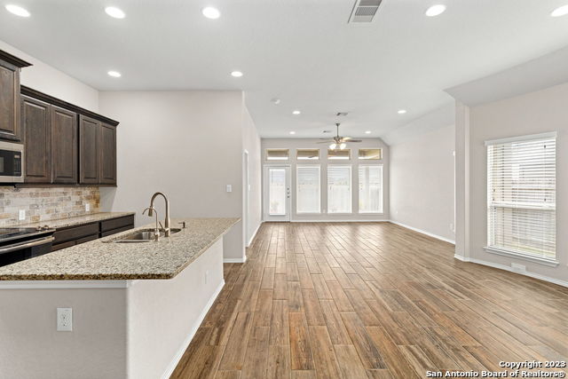 2020 Glen Hollow Property Photo 7