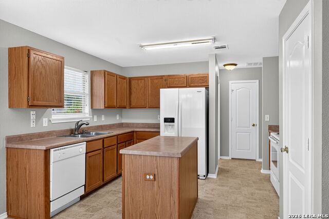 8222 Maloy Manor Property Photo 10