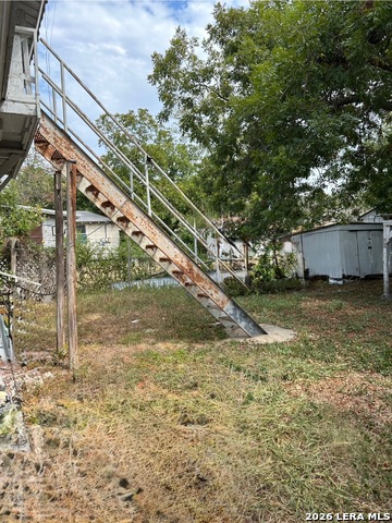 230 Clifford Ct Property Photo 3