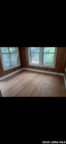 230 Clifford Ct Property Photo 10